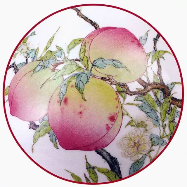中国　大清雍正年製款　色絵　桃蝙蝠図　花生　時代箱付　M　R7657B 价值千万的雍正蝠桃纹橄榄瓶，竟被当成台灯座_寓意