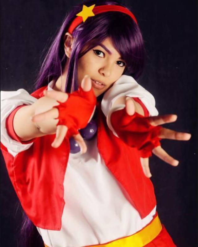 拳皇cos,假如拳皇的画风是这样,你觉得会玩这款游戏吗?