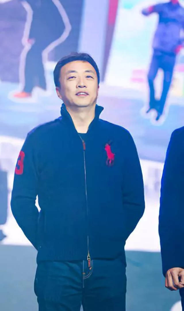 据了解,今年42岁的宋波是山东人,毕业于辽宁科技大学,中欧国际商学院.