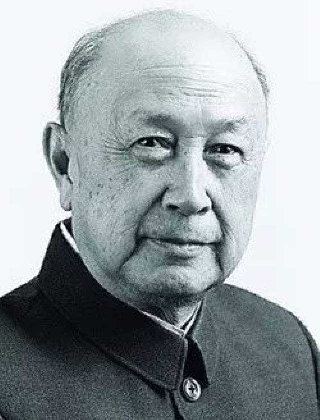 深情缅怀逝去的"两弹一星"元勋