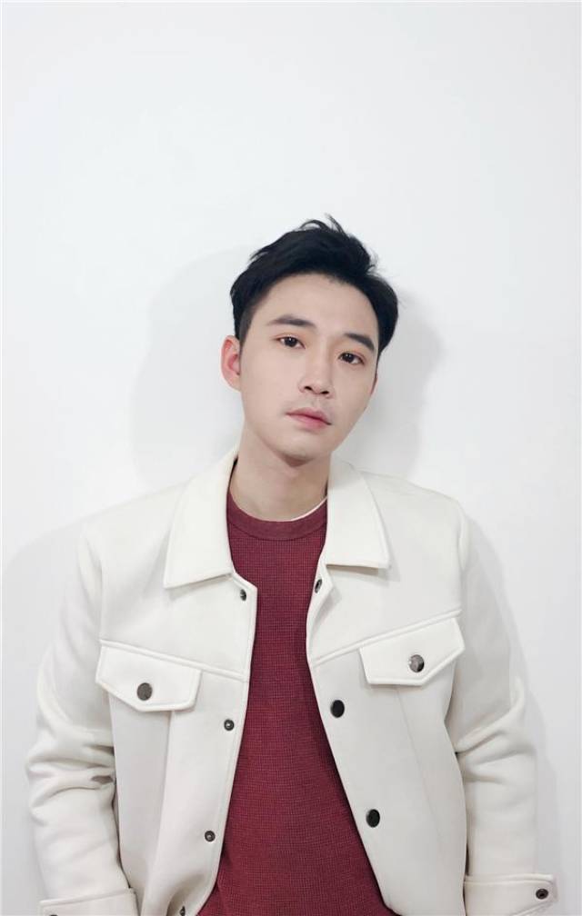 三木南做客酷狗直播 女神黄小幺助阵