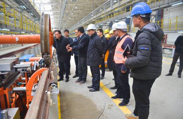 【今日头条】西安局集团公司总经理池毓敢一行到建筑公司银西四线库