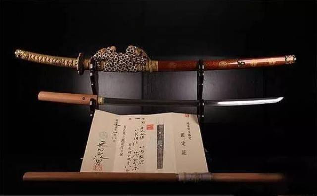 日本武士身份与地位的象征——武士刀装具_手机搜狐网