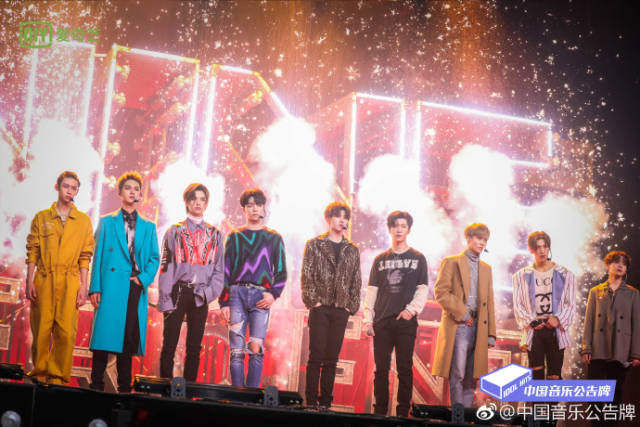 npc《创新者》舞台剧照抢先看 舞美绚丽九人帅气期待值倍增