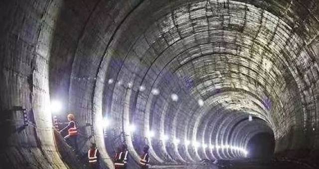 重庆将建国内首座 长江水下铁路隧道 | 渝湘高铁