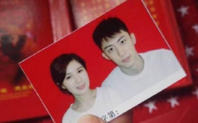 疑王雨馨妹妹曝黄景瑜曾家暴出轨 为姐姐感到