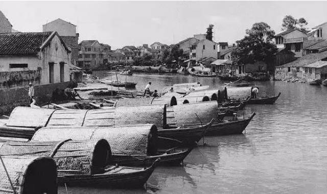 温州人如何统治意大利服装业:一边踩缝纫机,