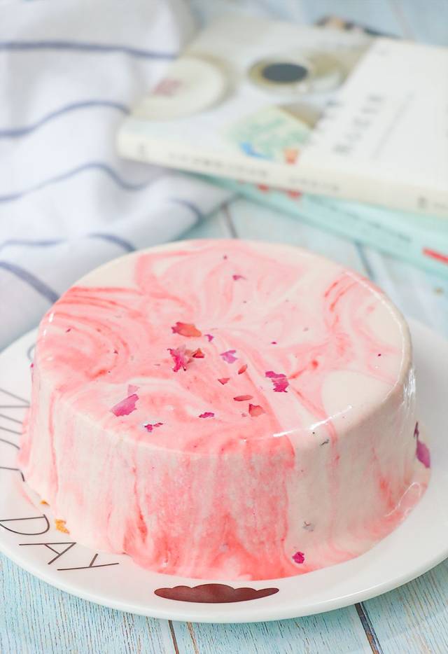 "熔岩蛋糕"来了!丑萌丑萌,会爆浆会流心! ~(@^_^@)