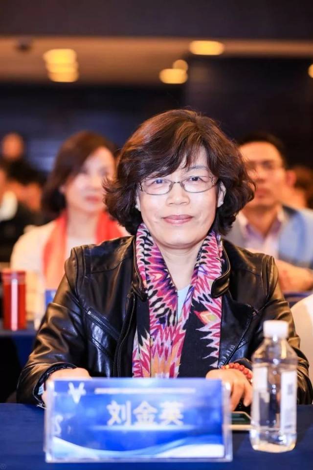 左小霞 解放军309医院营养科主任