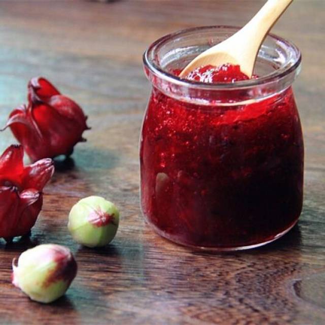 玫瑰花性质温和,降火气