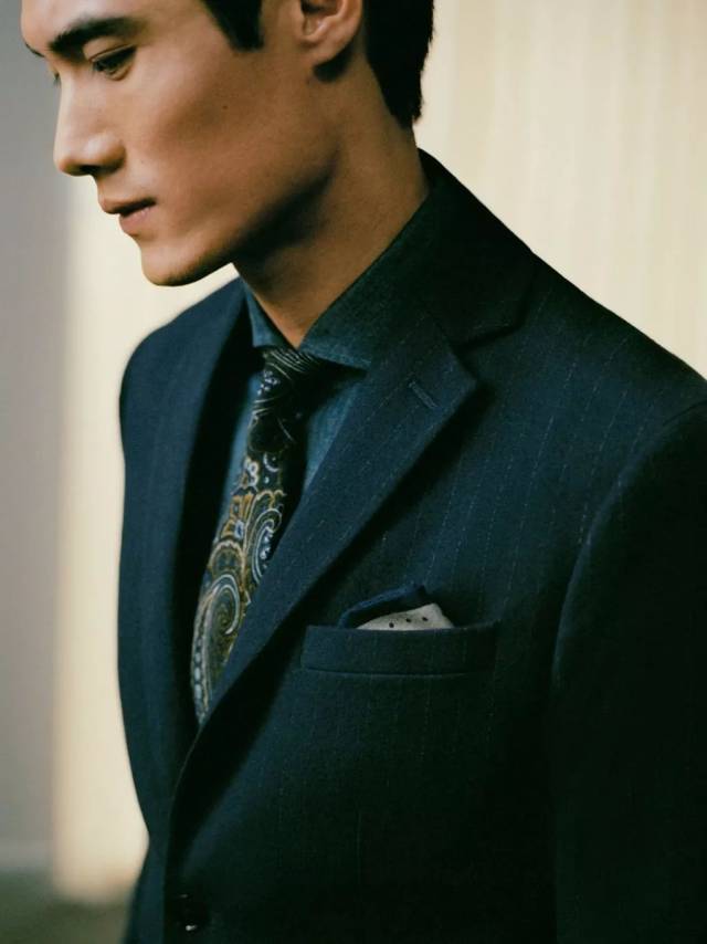 中国男模郝允祥作为唯一的东方面孔