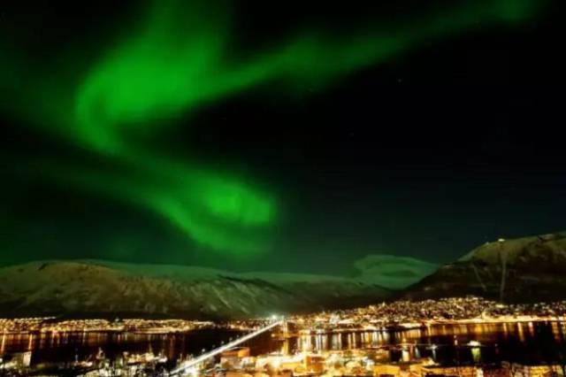 挪威极光最佳季节,挪威极光攻略