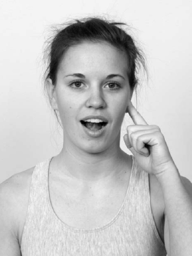 别人笑的合不拢嘴,我怎么张不开嘴?