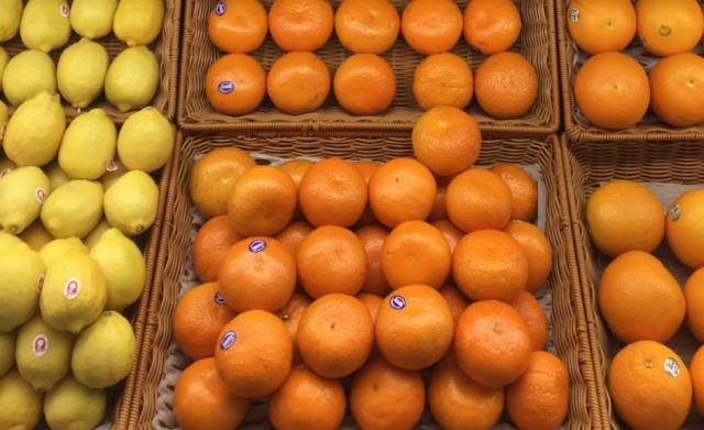 常见的打蜡水果有苹果,脐橙,柑橘,梨等
