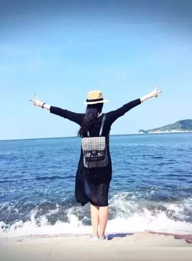 适合所有人的万能拍照姿势——背影照