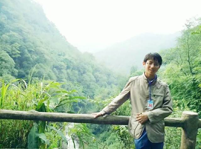 历时990天,至今102期,这件载入华师一史册的事