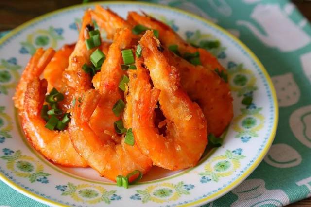 往期视频推荐:蜜汁脆皮虾