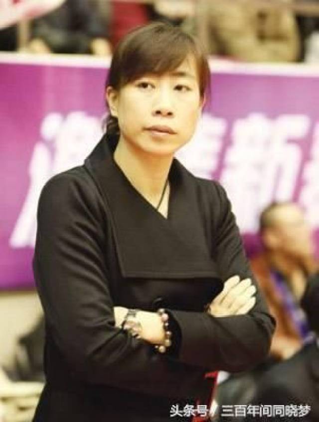 辽宁篮球名宿,辽宁男篮夺得冠军的直接主管领导王芳已经被选拔为辽宁