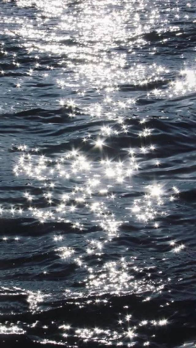 50张bulingbuling壁纸丨这个冬天一起发光