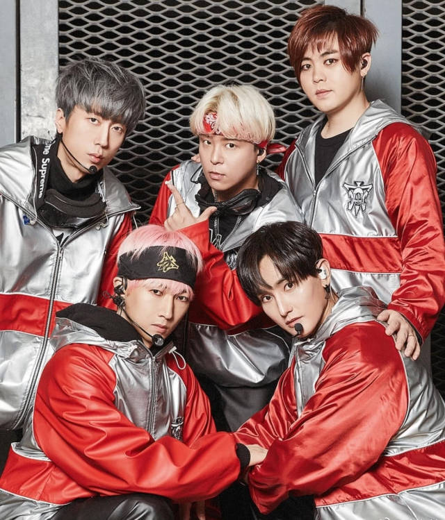 安七炫39岁生日,近照居然重返巅峰颜值!不愧是hot第一帅