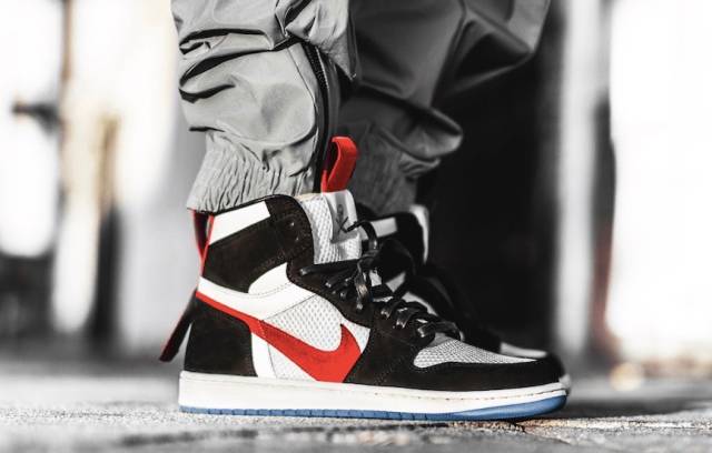 Mars yard sale jordan 1