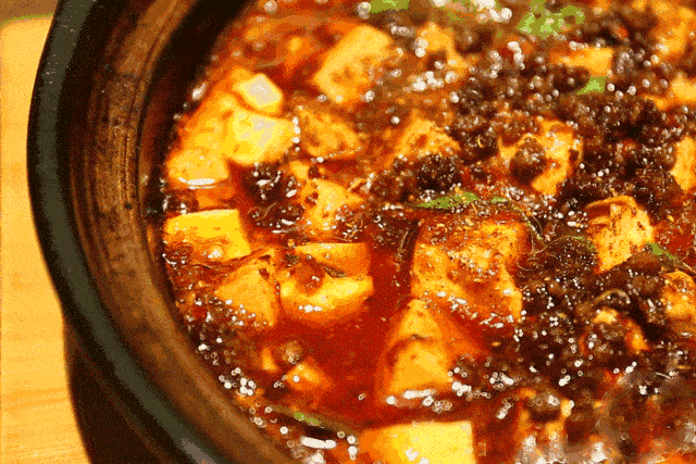 麻婆豆腐家常做,看着就过瘾,吃起来更刺激