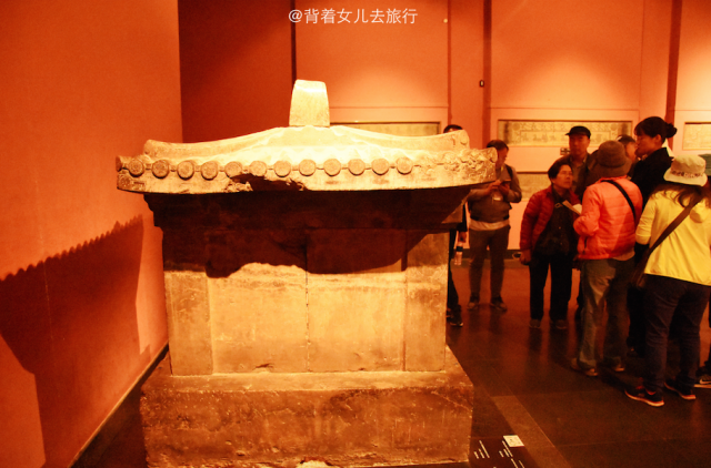 被"诅咒"的石棺:"开者即死"四字吓退盗贼,1400年无人敢动