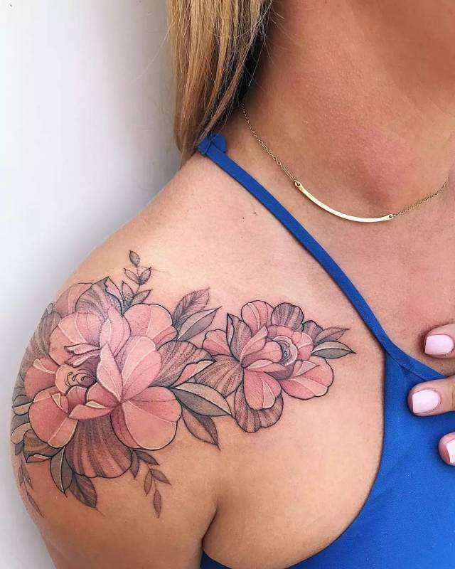 素花纹身变成粉色的,真不错