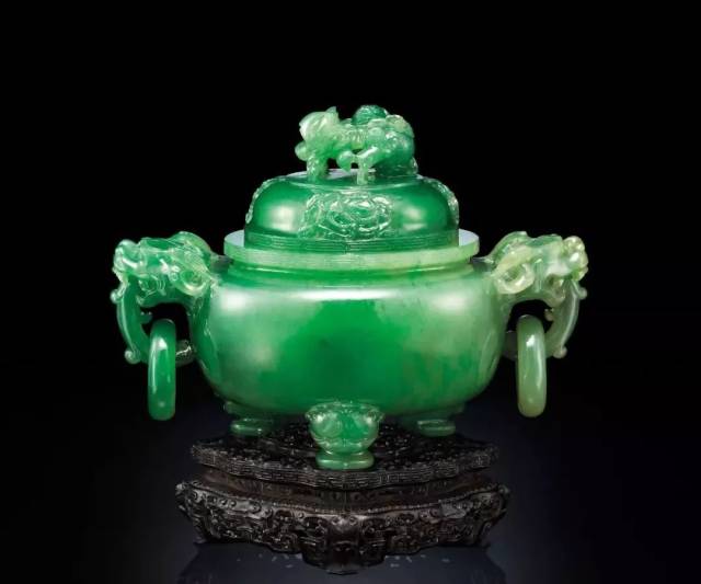 稀少中国特大天然翡翠香炉 和田玉 ？翡翠 ？年代品 重1.2kg美品 翡翠 香炉 中国美術 翡翠置物 天然石 龍の通販 by あやとり｜ラクマ