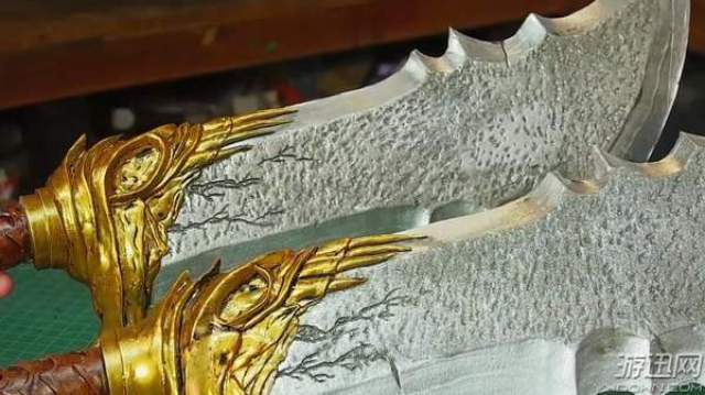 《战神》混沌链刃简易制作教程 在家就能打造残暴神器