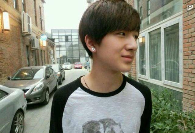 她本是乖巧懂事的农村姑娘,互换身份后染上公主病,这是谁的错?