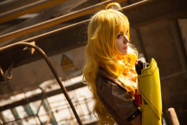 rwby 杨小龙 cosplay 火花御姐登场