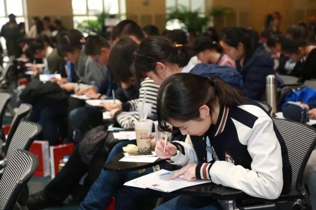 光华· 回顾 | 光华管理学院优秀高中生体验营活动成功举办