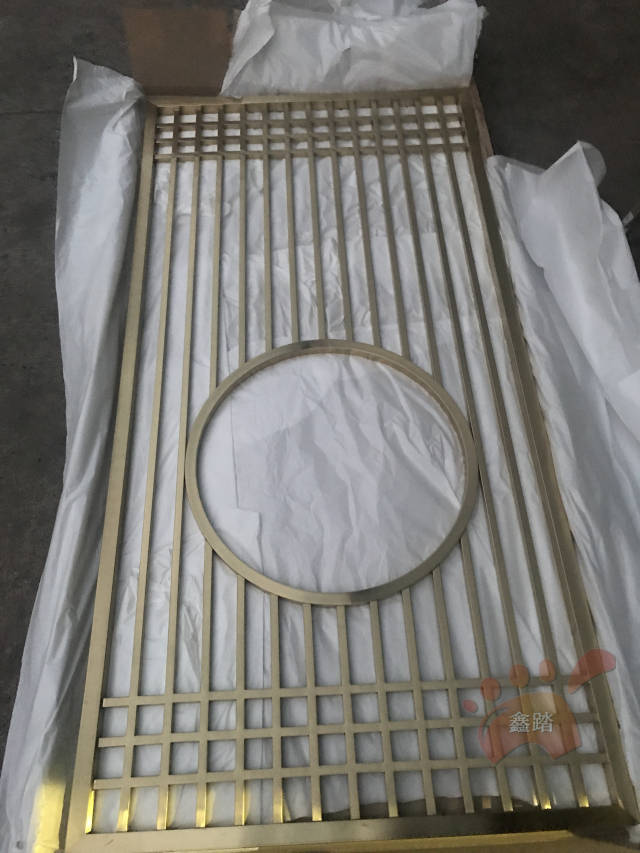 香槟金不锈钢焊接花格格栅(中式风格图片)