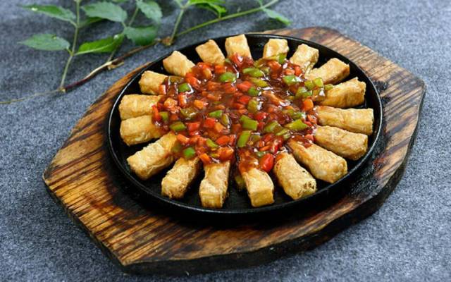 石台县餐厅的美食之旅