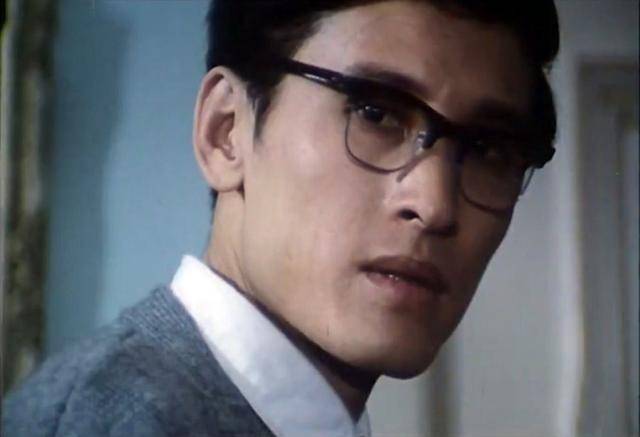 其实王志华出道还蛮早.