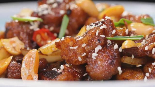 【暖暖的味道】暖暖进社区,看夏天大厨如何将家常食材华丽升级!