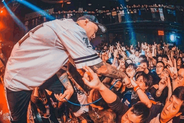 用热血捍卫理想和渴望12月16日,扭曲机器再次回归死墙不断,pogo不停