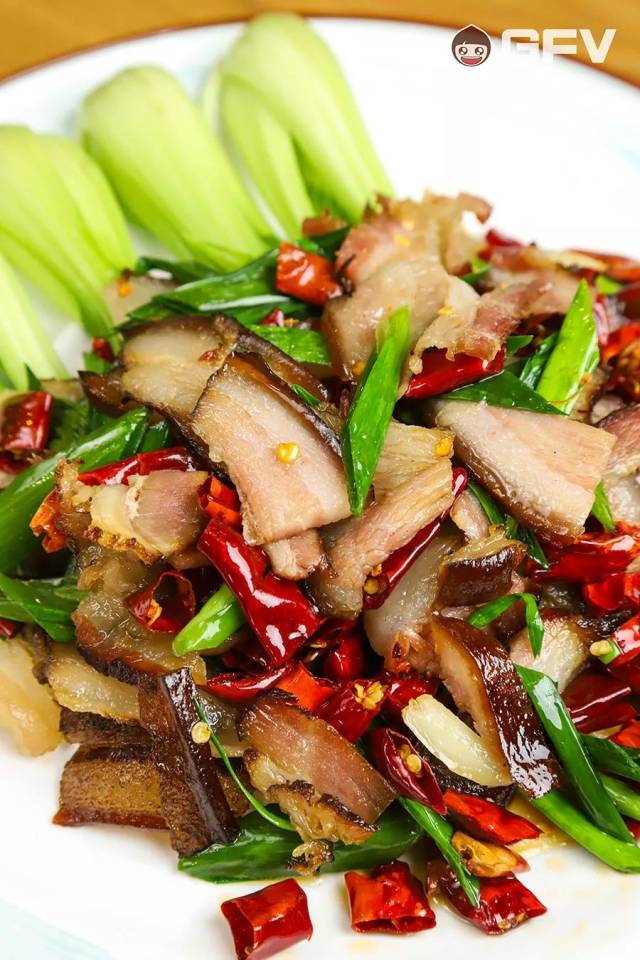 即送大厨秘制辣椒酱   绝对不会踩雷的经典川菜 |香蒜味炒农家腊肉