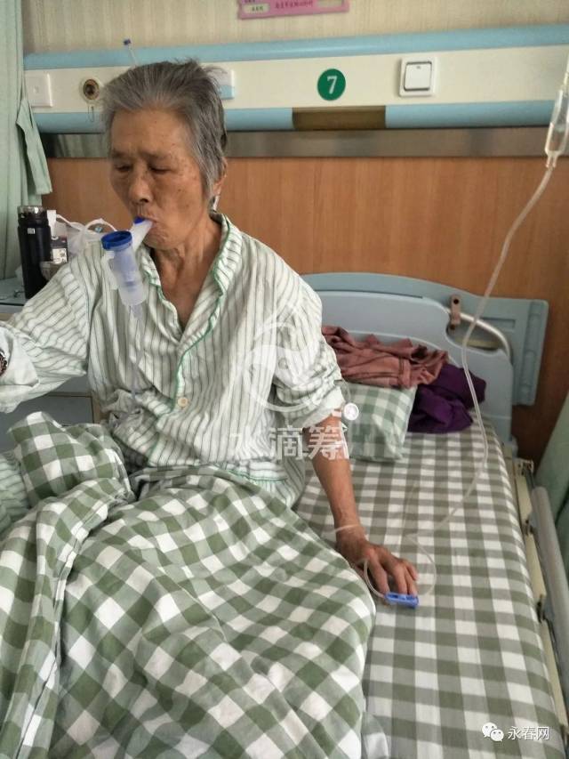 永春五里街一老人不幸患有食管癌中晚期,孝顺子女无力负担后期治疗