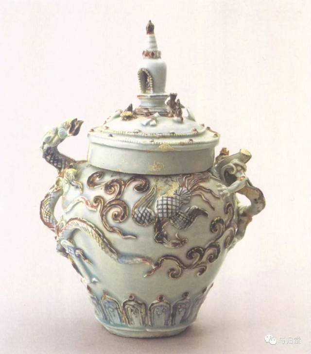 元 青花釉里红堆塑四灵塔式盖罐 现藏江西省博物馆