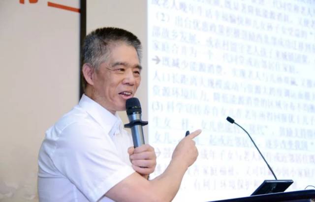 走近曾毅:努力呼吁放开二胎和积极推进健康老龄化研究的双院士