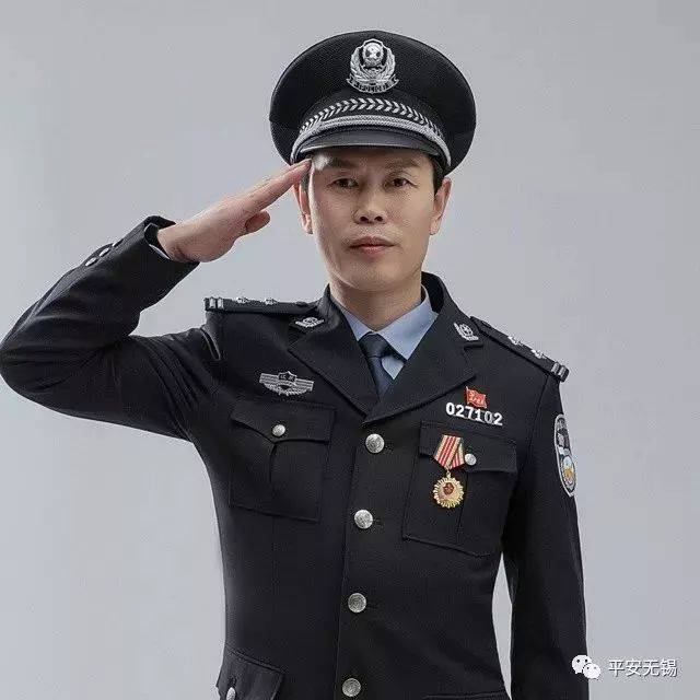 谁?是你心目中的最美警察