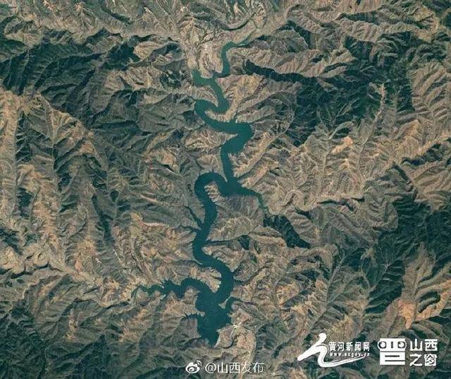 山西境内两处水域卫星照片"龙凤呈祥" 大自然的奇迹