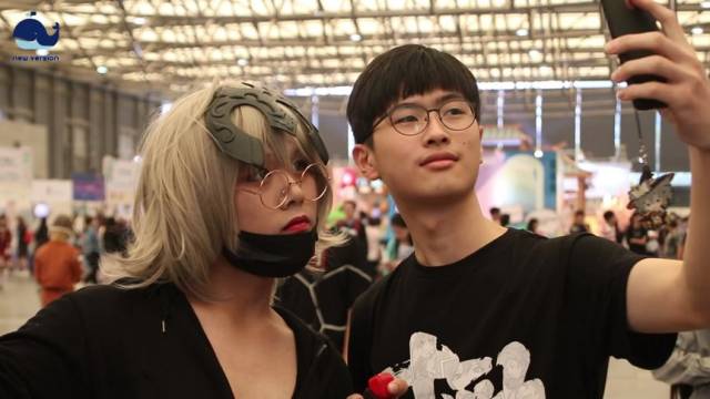 人物志 | 桃奈悠悠:我不只是「女装大佬」