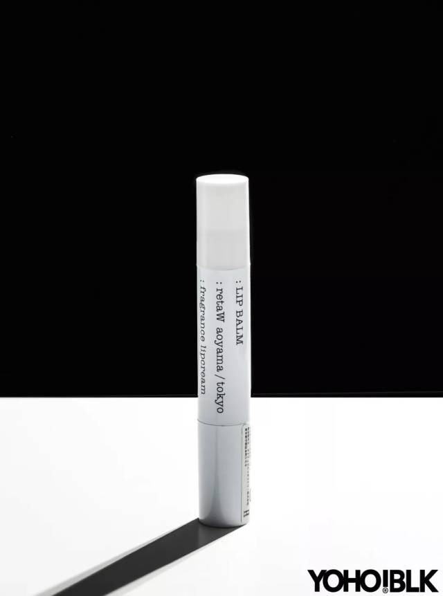 性价比: 冬日推荐指数: retaw  × fra gment design lip balm 产地