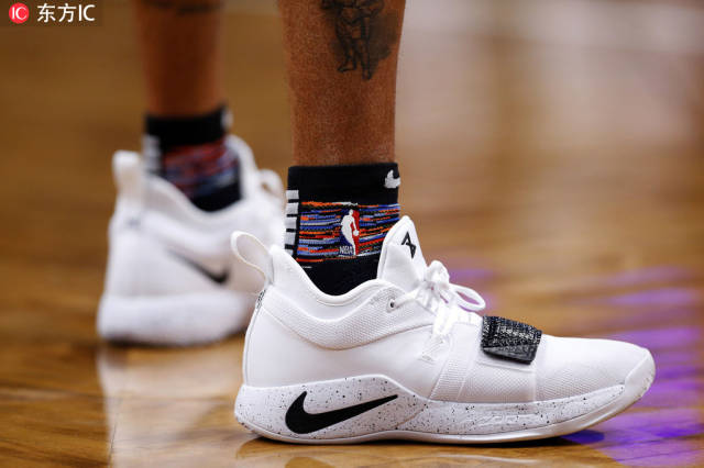 拉塞尔&nike pg 2.