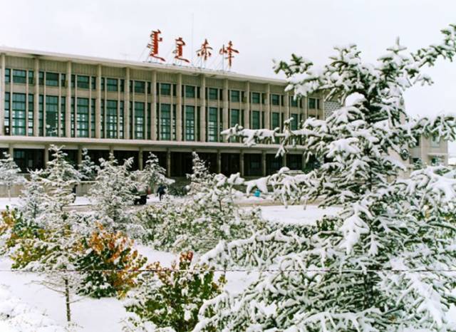 赤峰影像纪念改革开放40周年