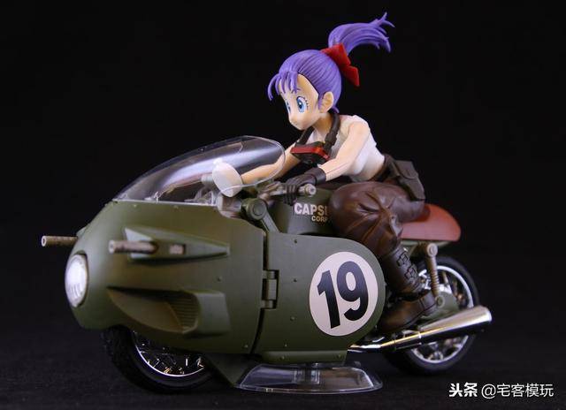 模玩资讯:万代 七龙珠 布尔玛可变式no.19摩托车