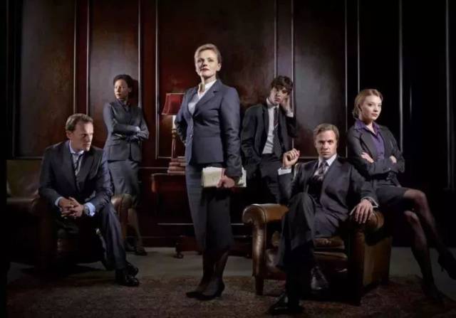 要想进入美国主流 精英群体非常非常难